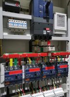 QN-HAND/250KW电箱（测漏电）